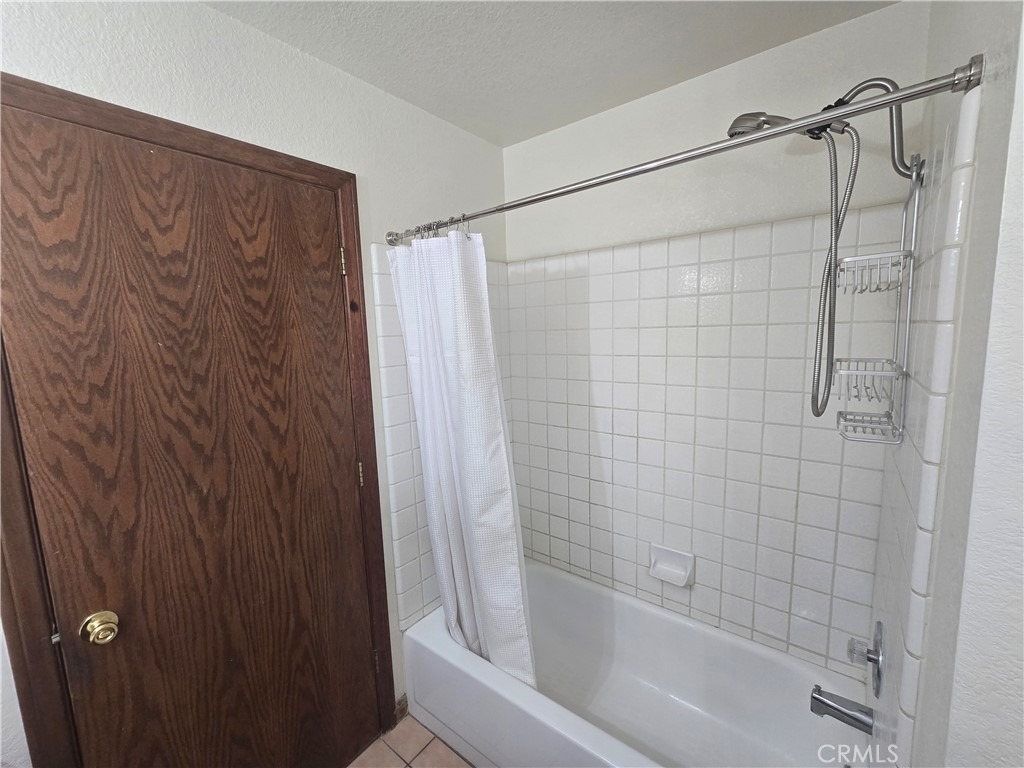 7057 W Avenue H - Photo 34