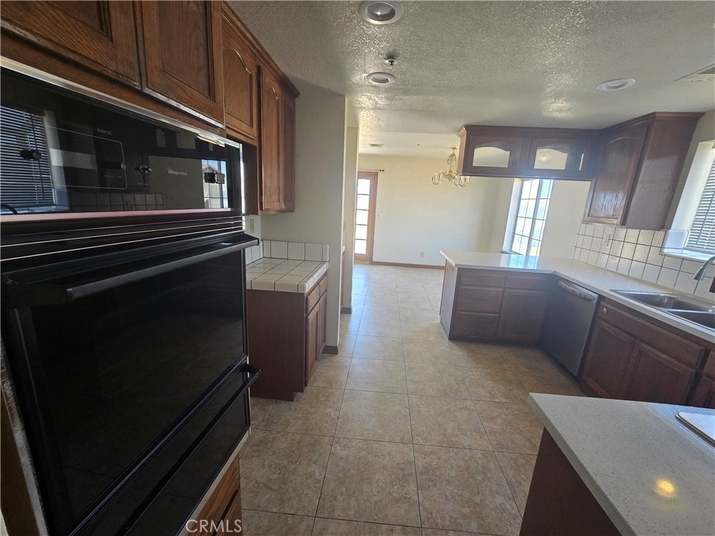 7057 W Avenue H - Photo 6
