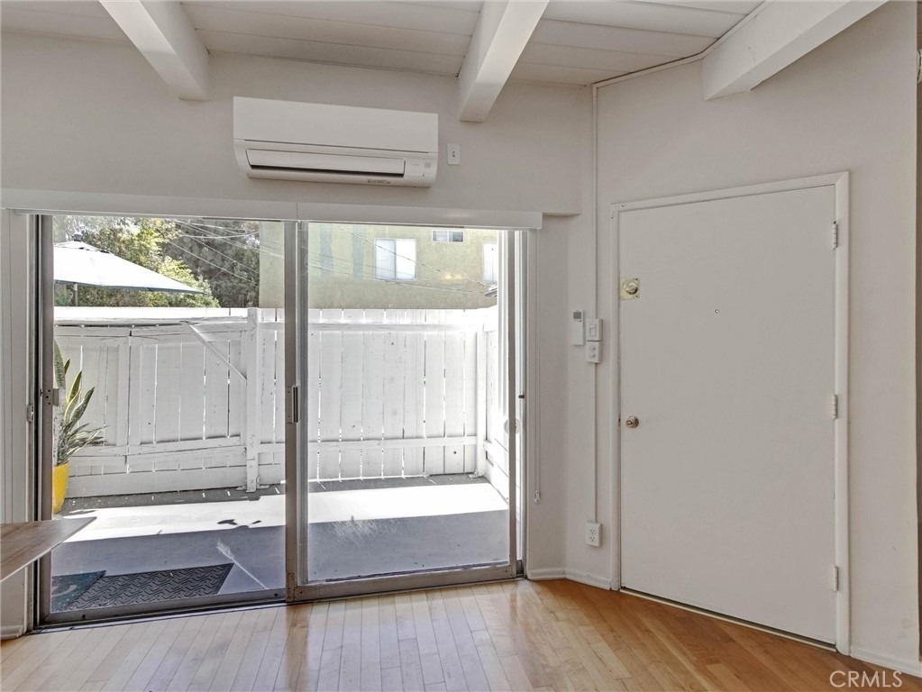 4268 Troost Avenue - Photo 14