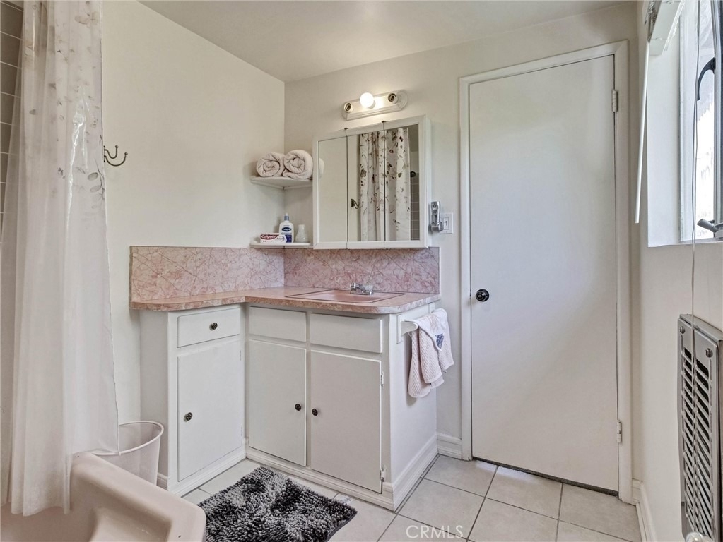 4268 Troost Avenue - Photo 25
