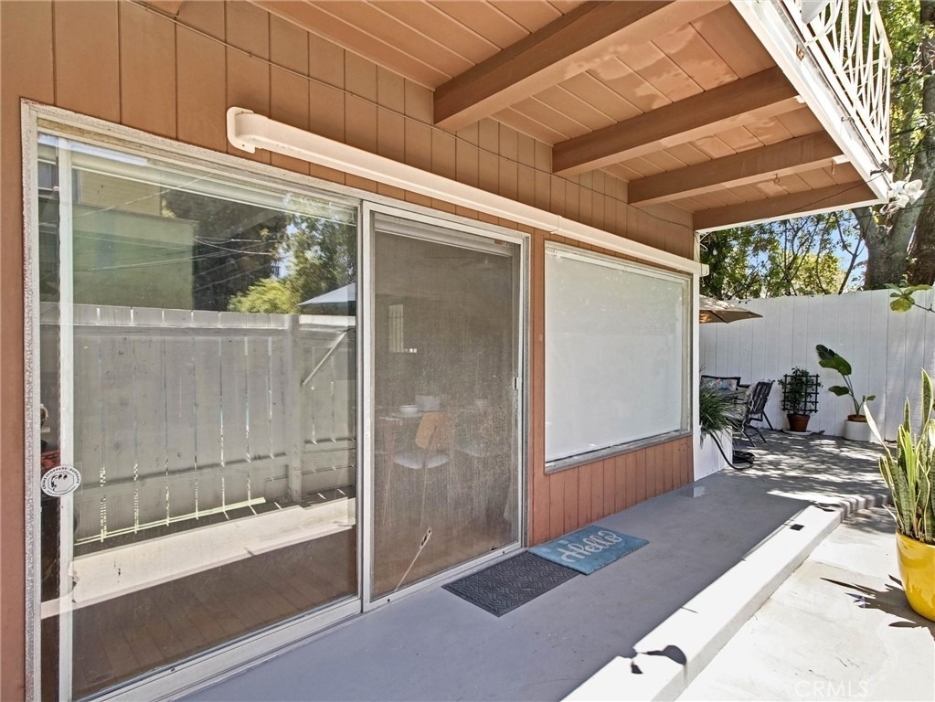 4268 Troost Avenue - Photo 15
