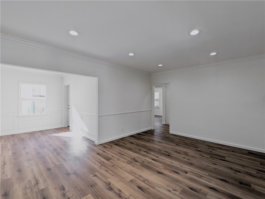 10931 Whipple Street - Photo 7