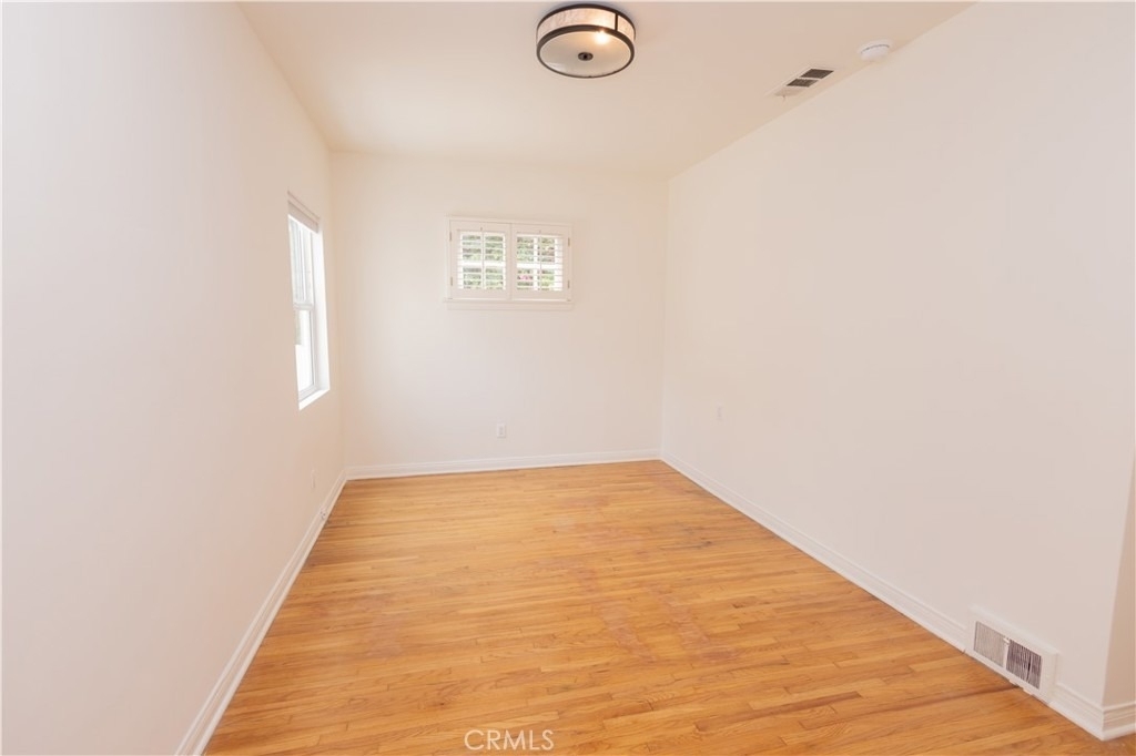 446 S La Peer Drive - Photo 24