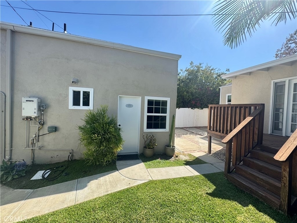 446 S La Peer Drive - Photo 38