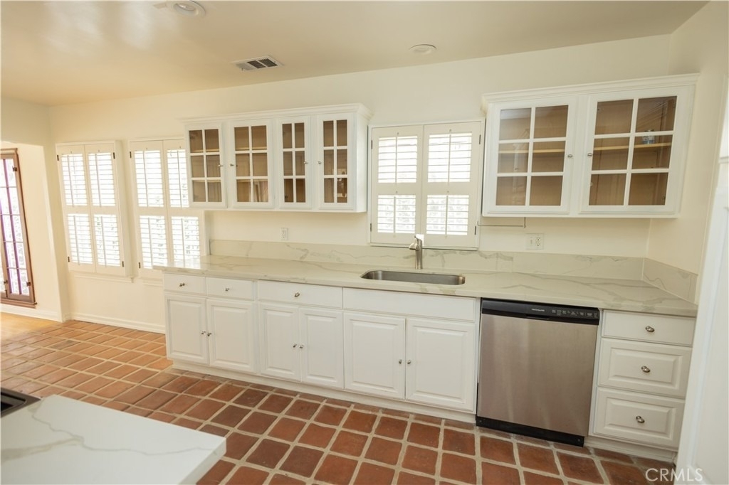 446 S La Peer Drive - Photo 12