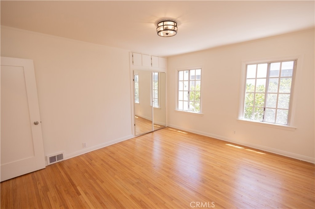 446 S La Peer Drive - Photo 20