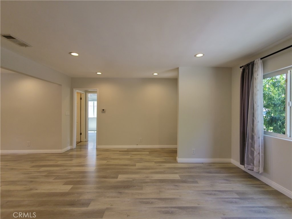 6928 Lubao Avenue - Photo 9