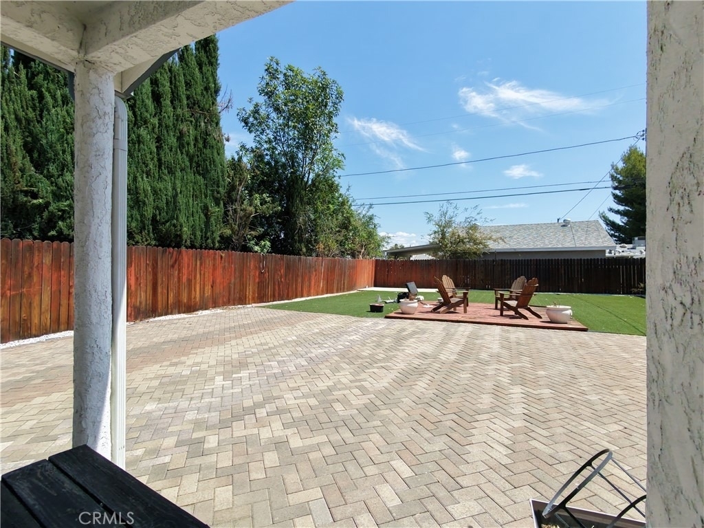 6928 Lubao Avenue - Photo 39
