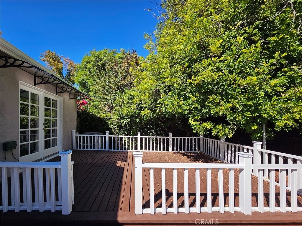 5624 Graves Avenue - Photo 14