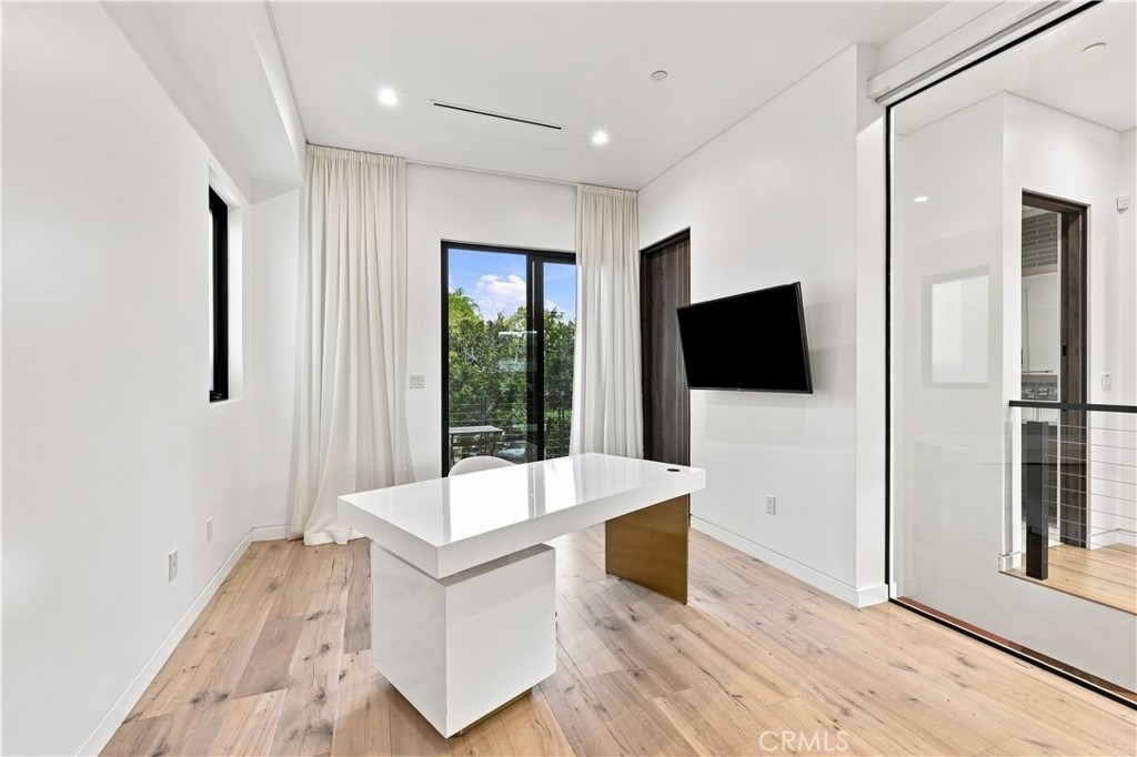 425 N Alfred - Photo 29
