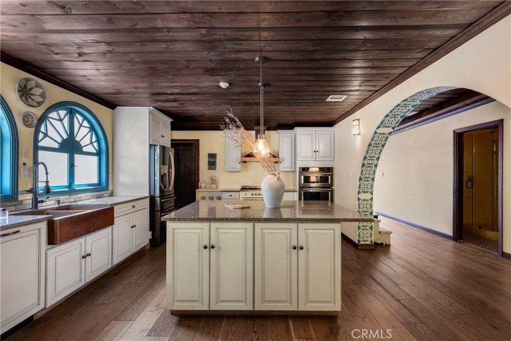 3092 Laurel Canyon Boulevard - Photo 9