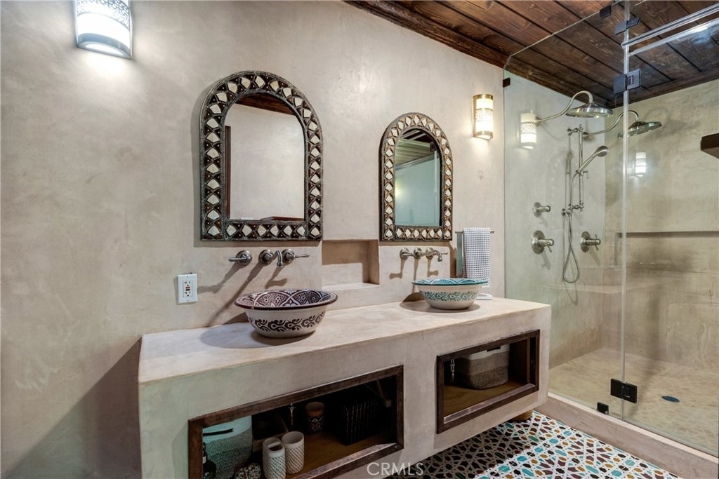 3092 Laurel Canyon Boulevard - Photo 12