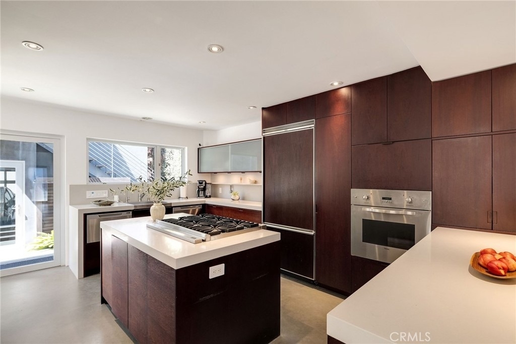 27 Driftwood Street - Photo 9