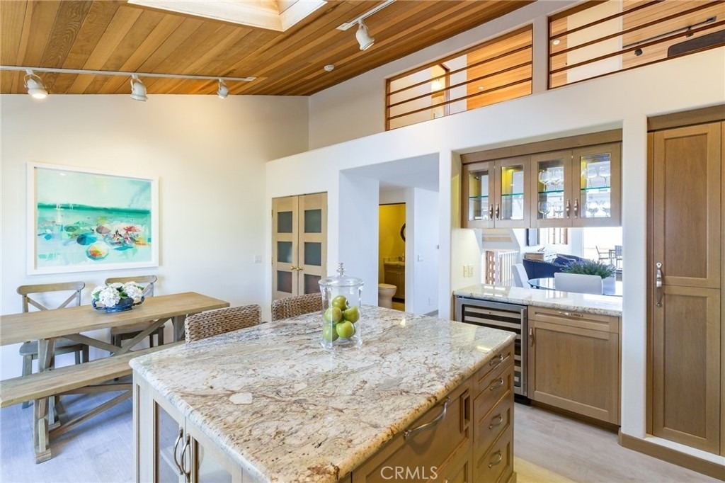 1110 Esplanade - Photo 14