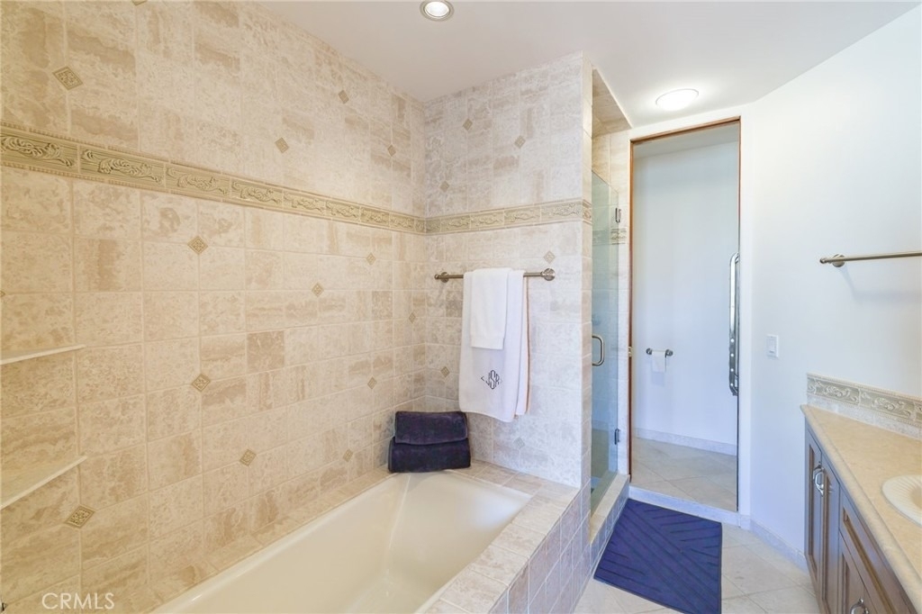 1110 Esplanade - Photo 26