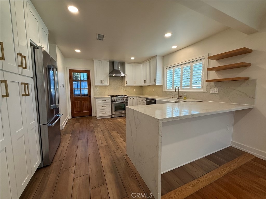 1328 W 13th - Photo 3