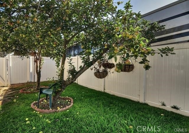 5538 Premiere Avenue - Photo 28