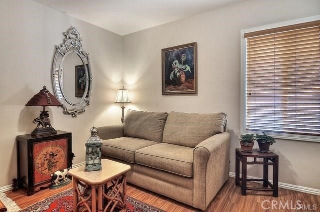 5538 Premiere Avenue - Photo 4