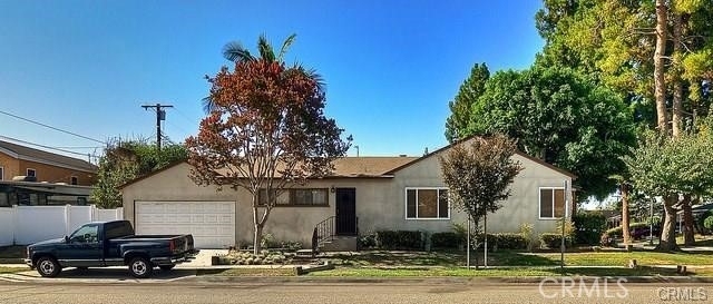5538 Premiere Avenue - Photo 24