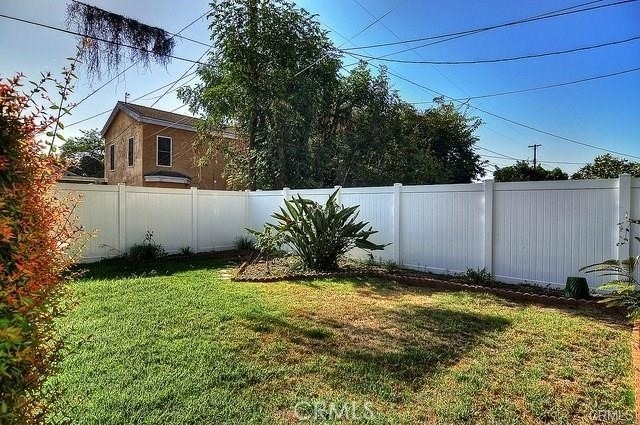 5538 Premiere Avenue - Photo 23