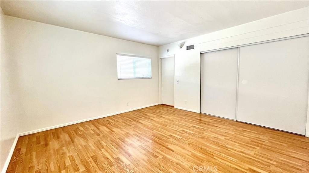 631 N Harvard Ave - Photo 8