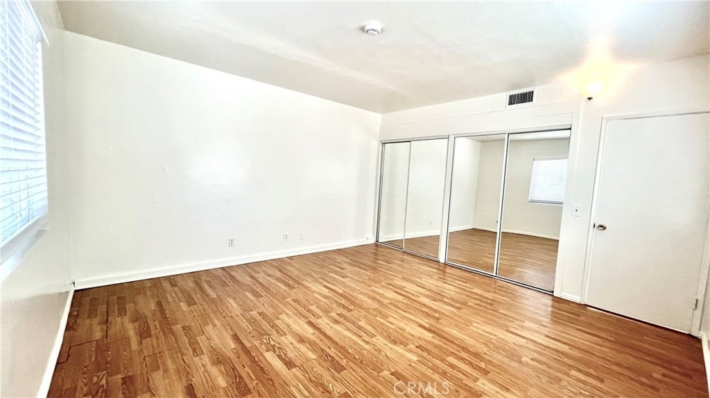631 N Harvard Ave - Photo 9
