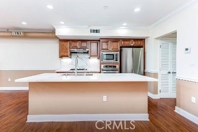 596 S Brea - Photo 9
