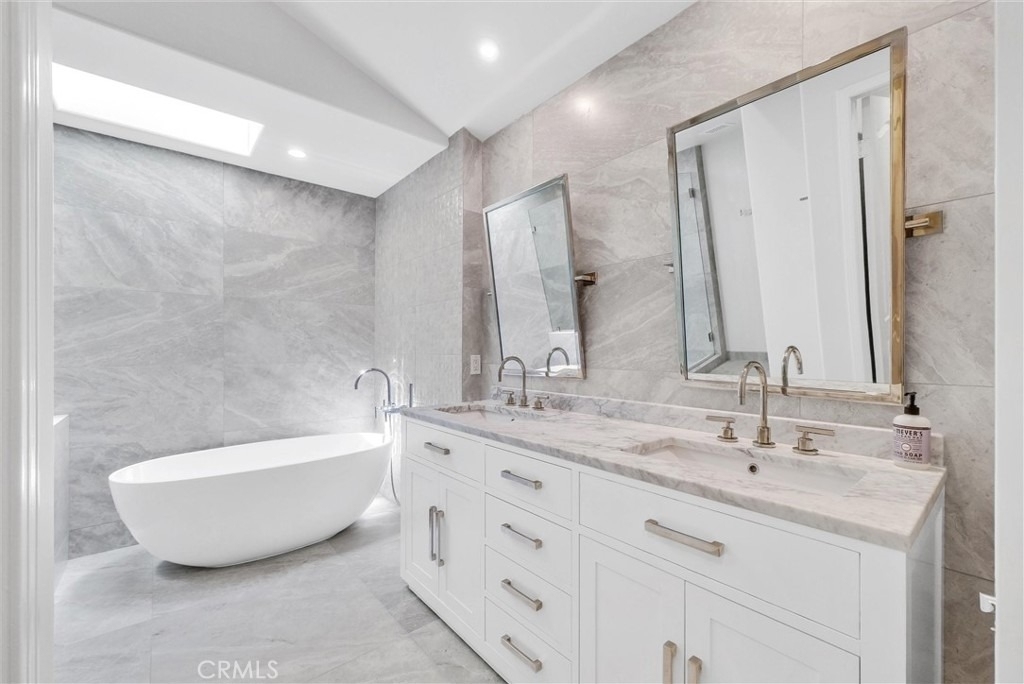 11 Roma Court - Photo 19