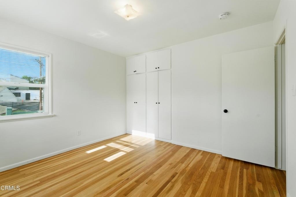 1545 1/2 Riverside Drive - Photo 13