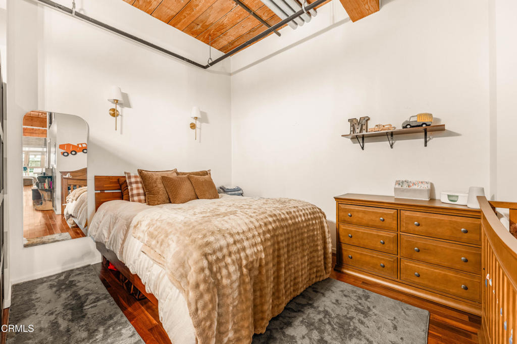 530 S Hewitt Street - Photo 27