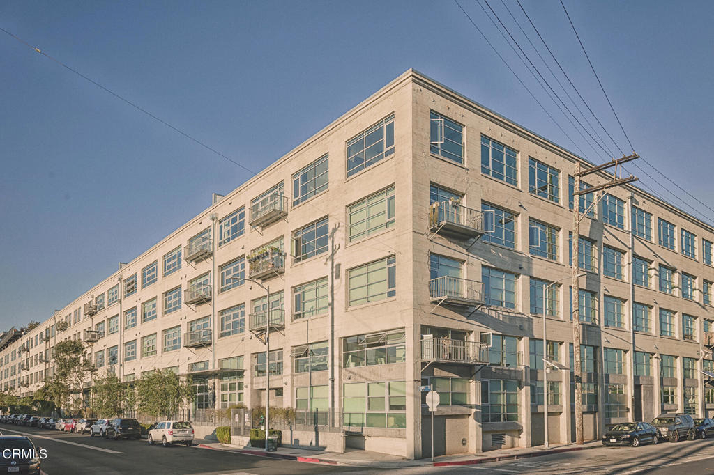 530 S Hewitt Street - Photo 28