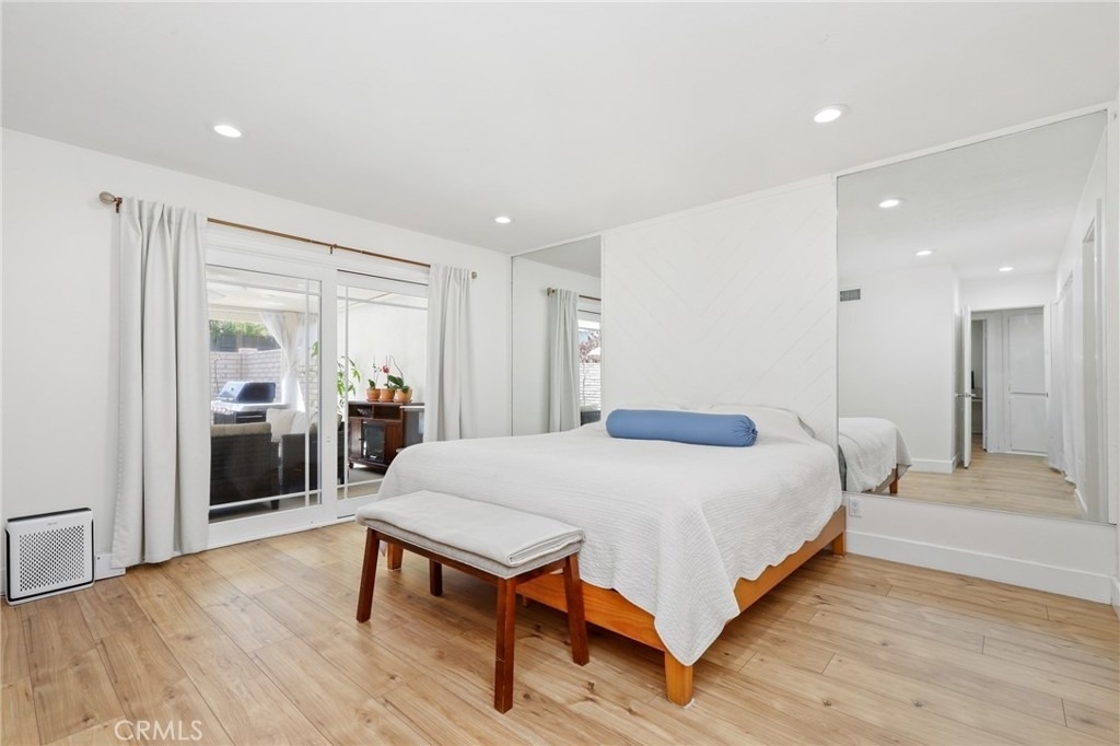 24 Rockrose - Photo 16