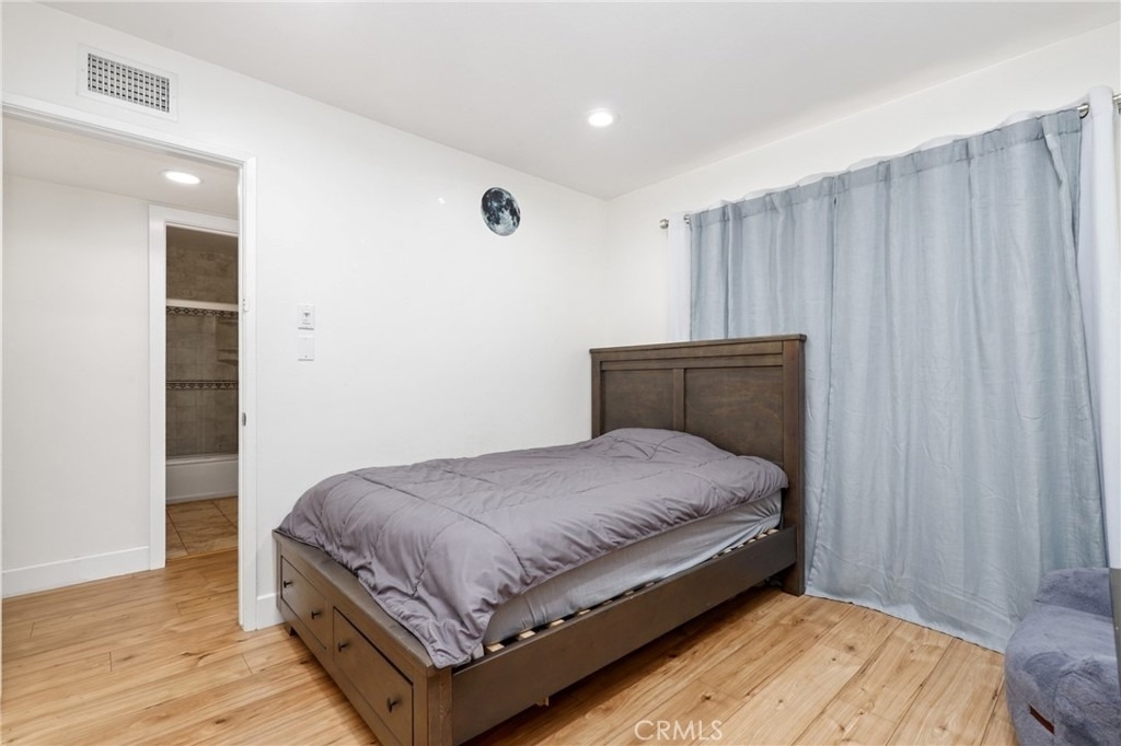24 Rockrose - Photo 24