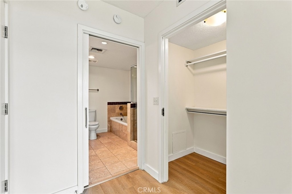 3141 Michelson - Photo 12