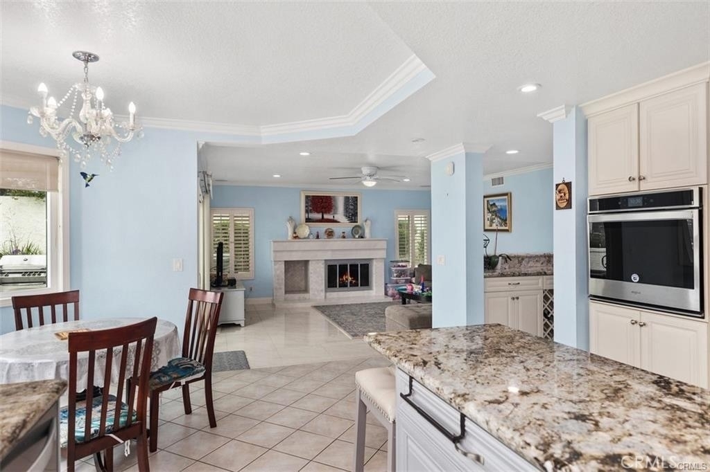 26 Danforth - Photo 16