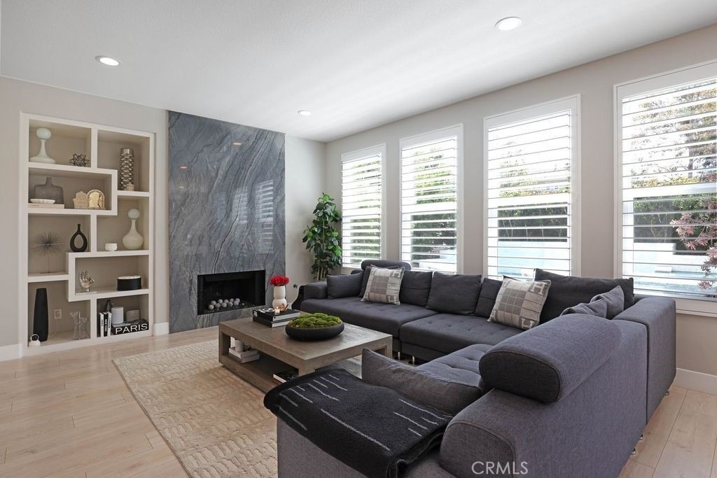 57 Laurelhurst - Photo 14
