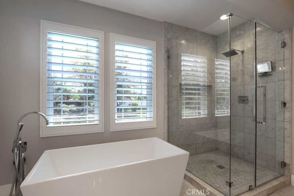57 Laurelhurst - Photo 24