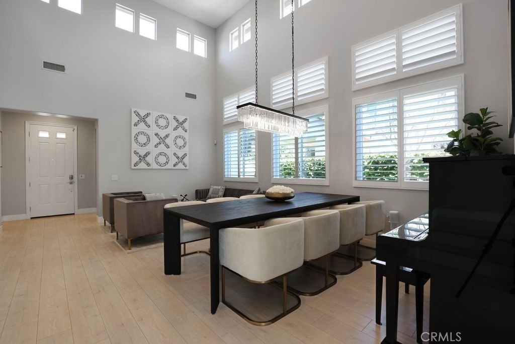 57 Laurelhurst - Photo 6