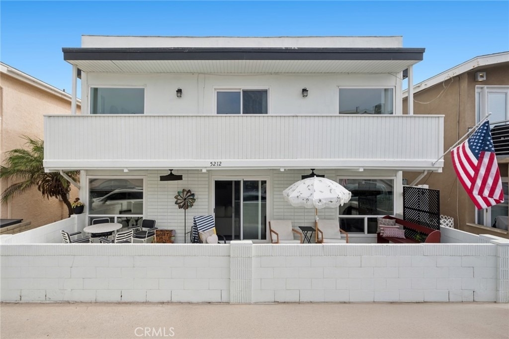 5212 Seashore - Photo 0