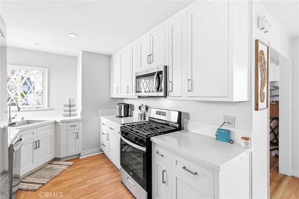 2104 E Ocean - Photo 12