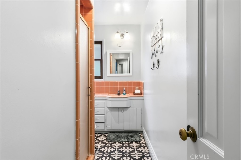 2104 E Ocean - Photo 21