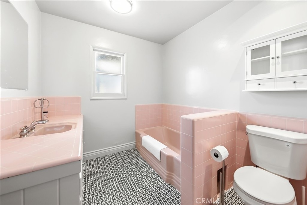 2104 E Ocean - Photo 18