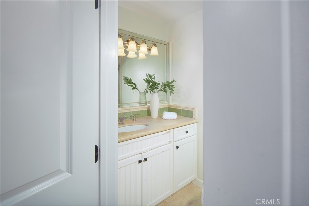2857 Wards Terrace - Photo 4