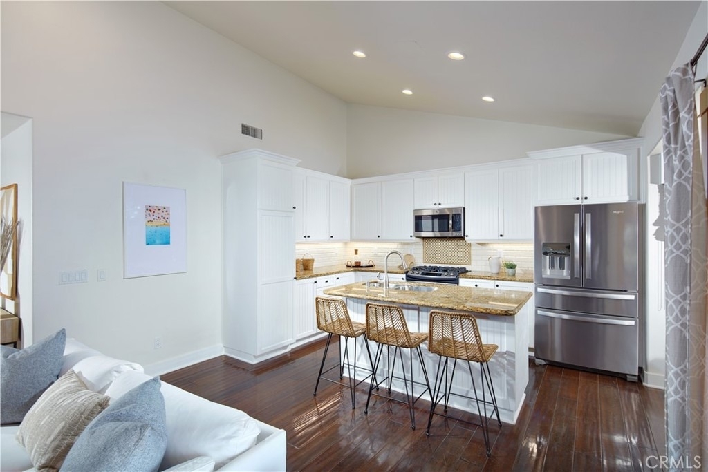 2857 Wards Terrace - Photo 2