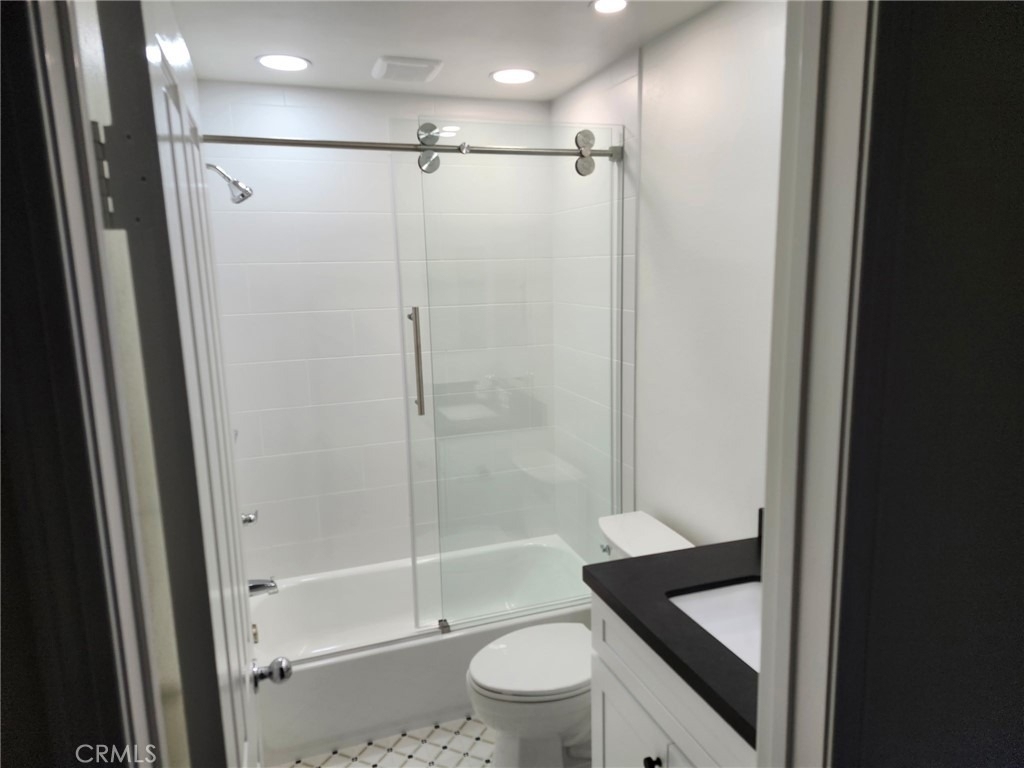 2733 Dietrich - Photo 5