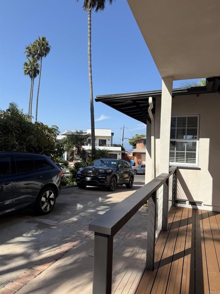 4883 Dixie Dr - Photo 8