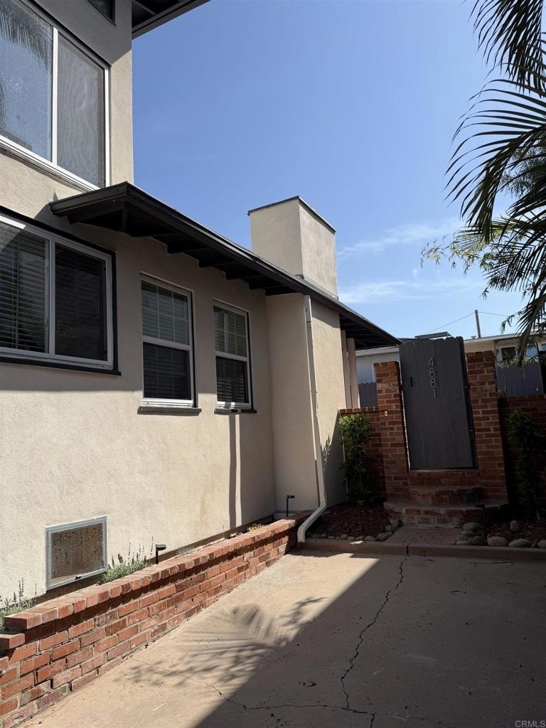 4881 Dixie Dr - Photo 34