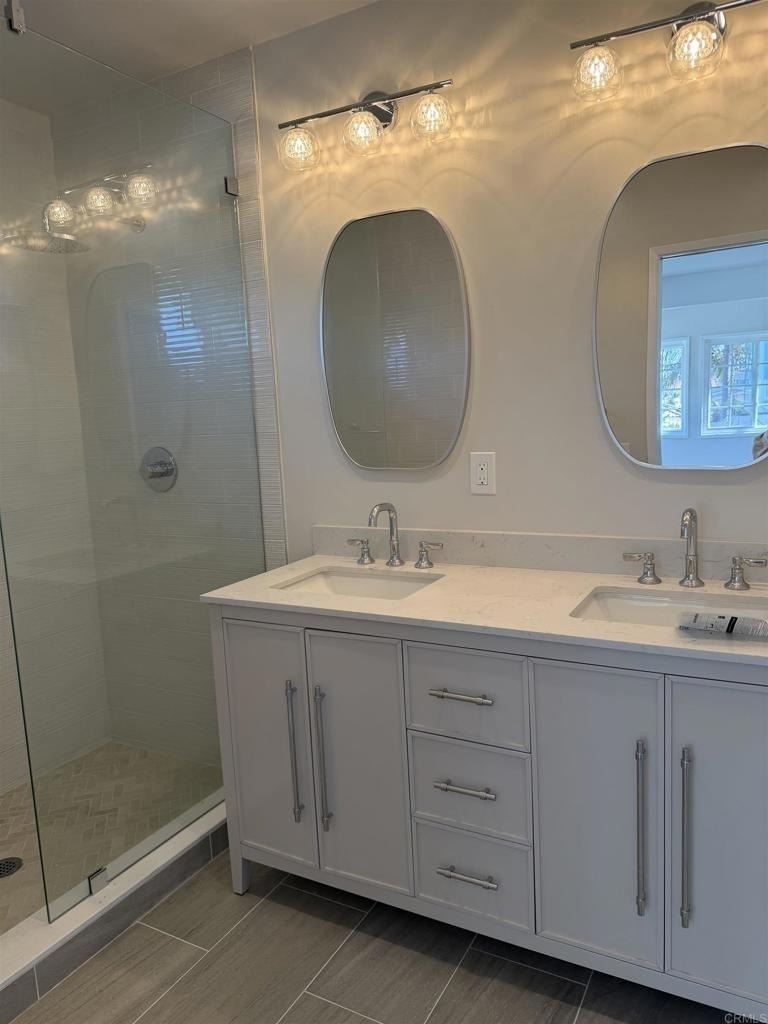 4881 Dixie Dr - Photo 15