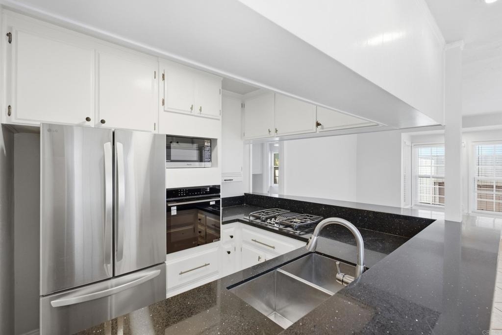 4881 Dixie Dr - Photo 34