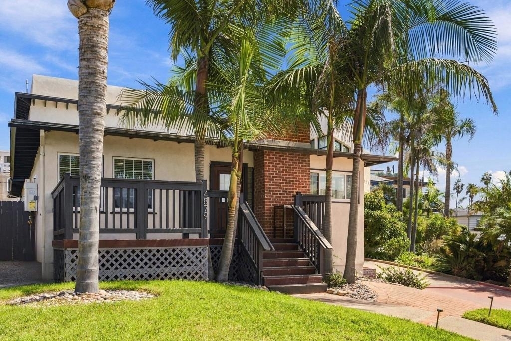 4879 Dixie Drive - Photo 8